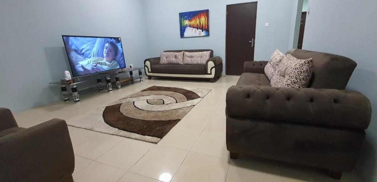 אקרה Legon City Mall Short Stay Apartments For Business And Vacation - East Legon מראה חיצוני תמונה