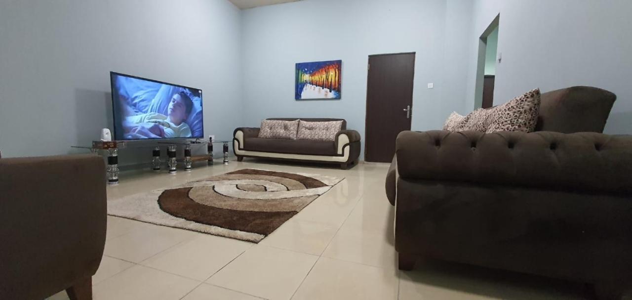 אקרה Legon City Mall Short Stay Apartments For Business And Vacation - East Legon מראה חיצוני תמונה