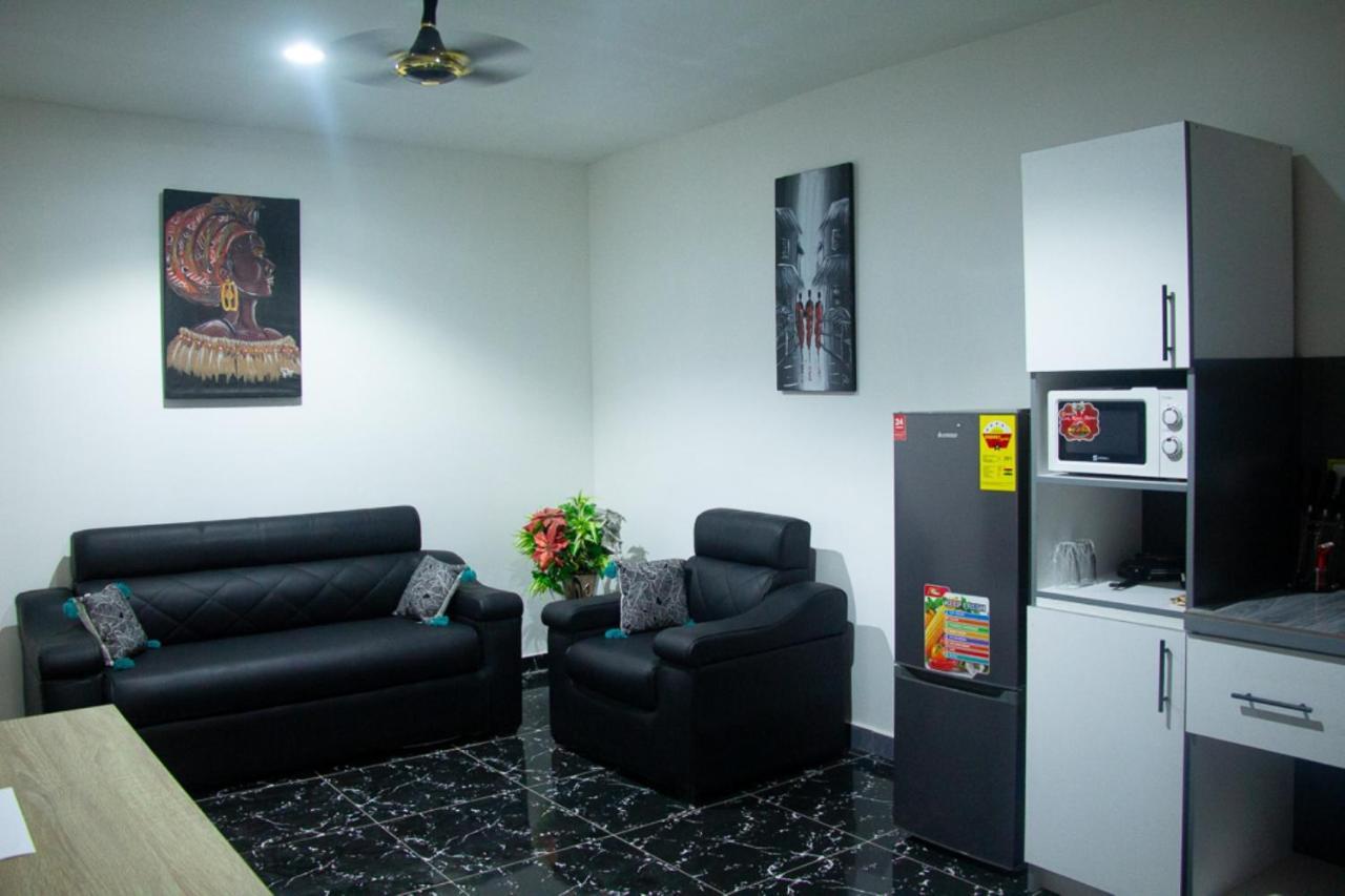 אקרה Legon City Mall Short Stay Apartments For Business And Vacation - East Legon מראה חיצוני תמונה