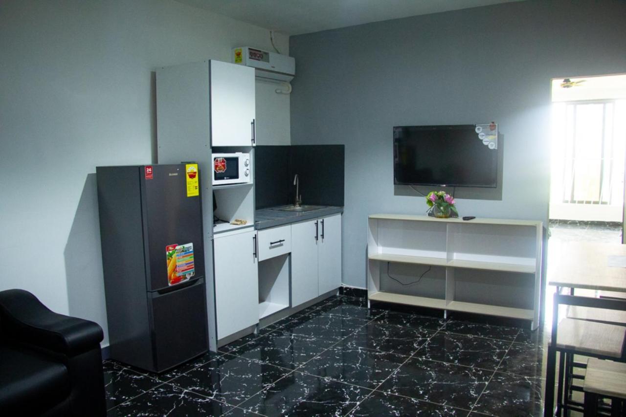 אקרה Legon City Mall Short Stay Apartments For Business And Vacation - East Legon מראה חיצוני תמונה